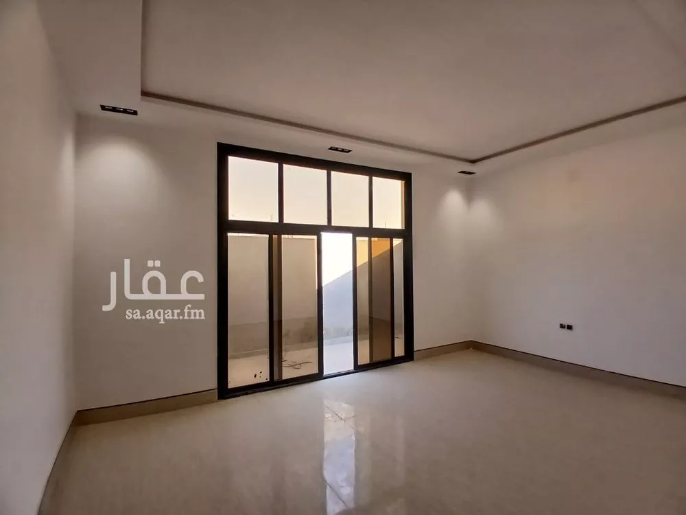 4 bedroom floor in Al Rimal 8