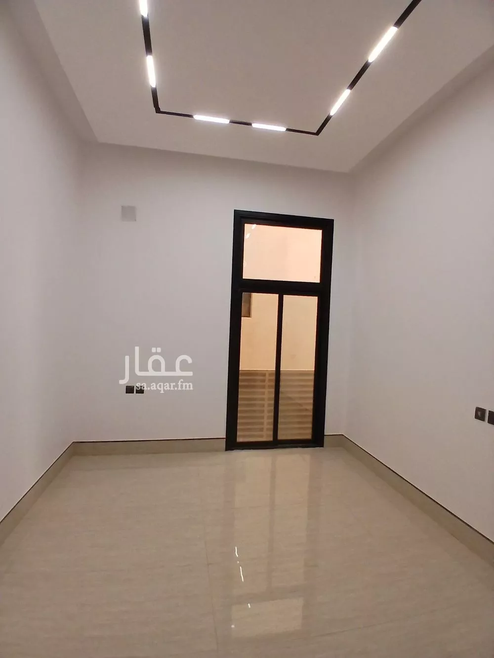4 bedroom floor in Al Rimal 10