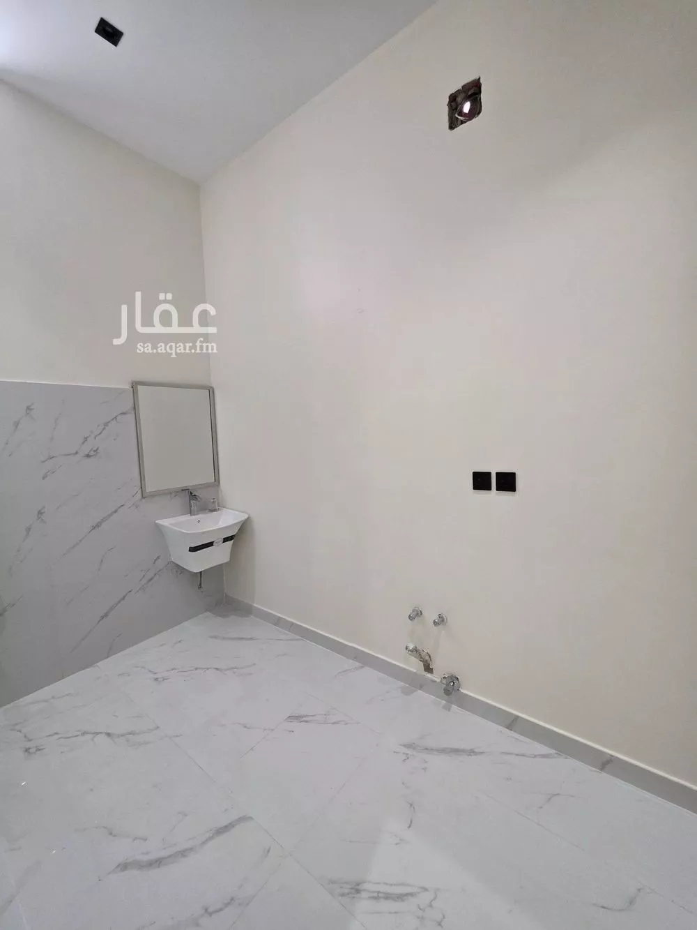 5 bedroom floor in Al Quds 20