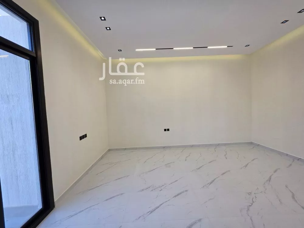 5 bedroom floor in Al Quds 8