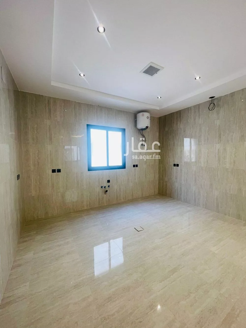 3 bedroom floor in Al Rimal 6
