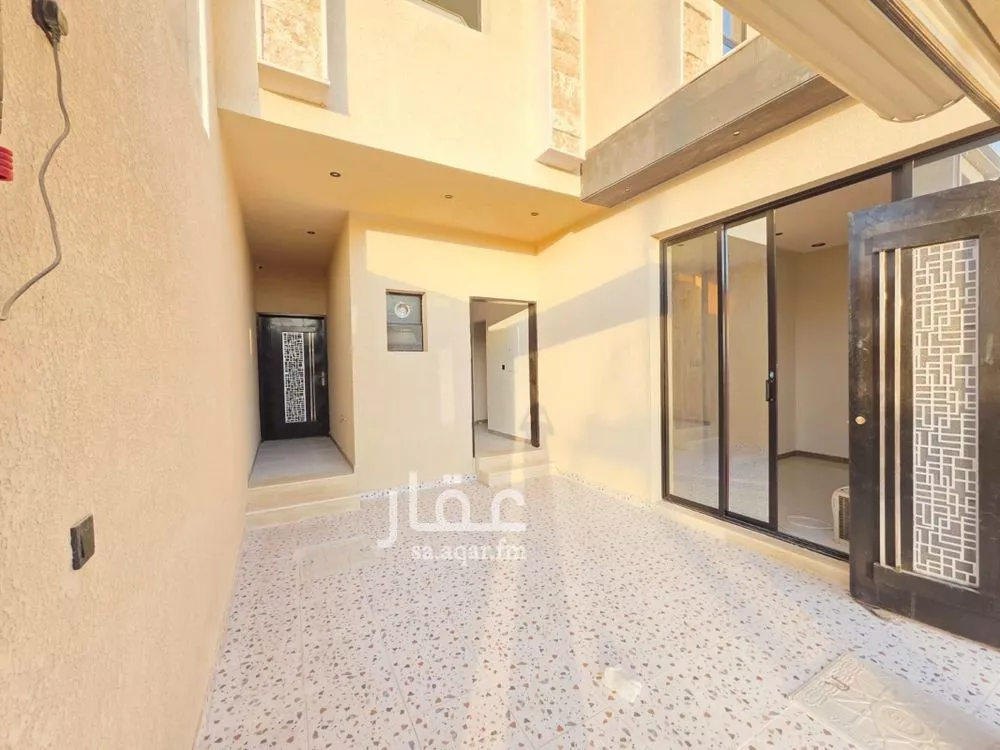 4 bedroom floor in Taibah 3