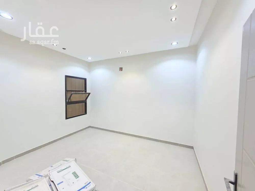 4 bedroom floor in Taibah 5