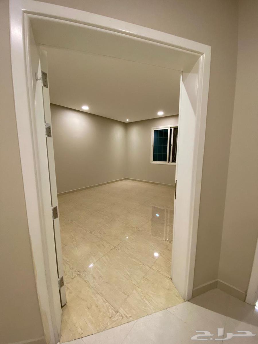 5 bedroom apartment in Al Rawdah, Eastern Province 3