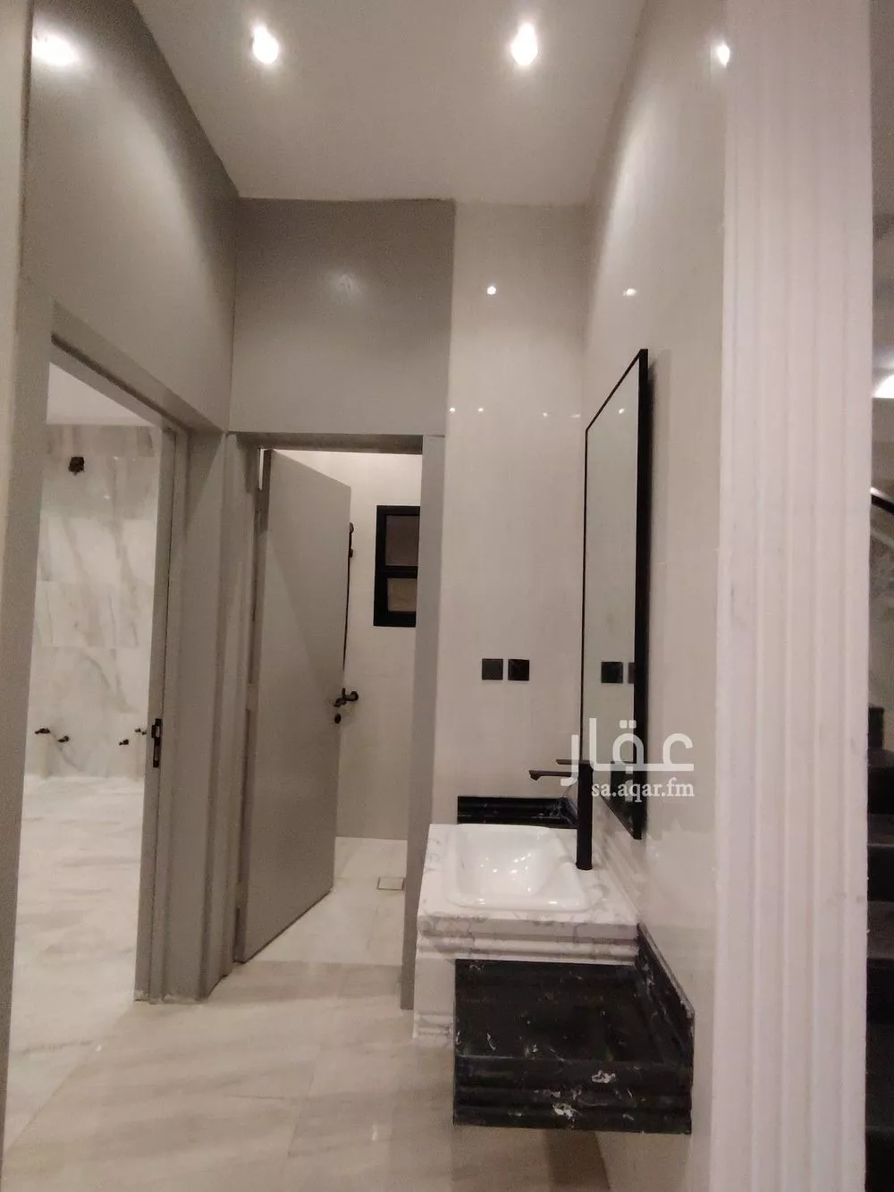 5 bedroom floor in Badr 13