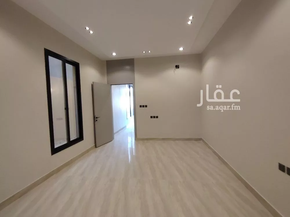 5 bedroom floor in Badr 7