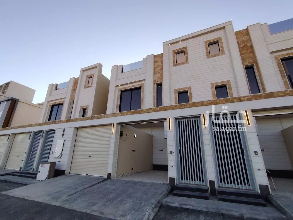 5 bedroom floor in Badr 9