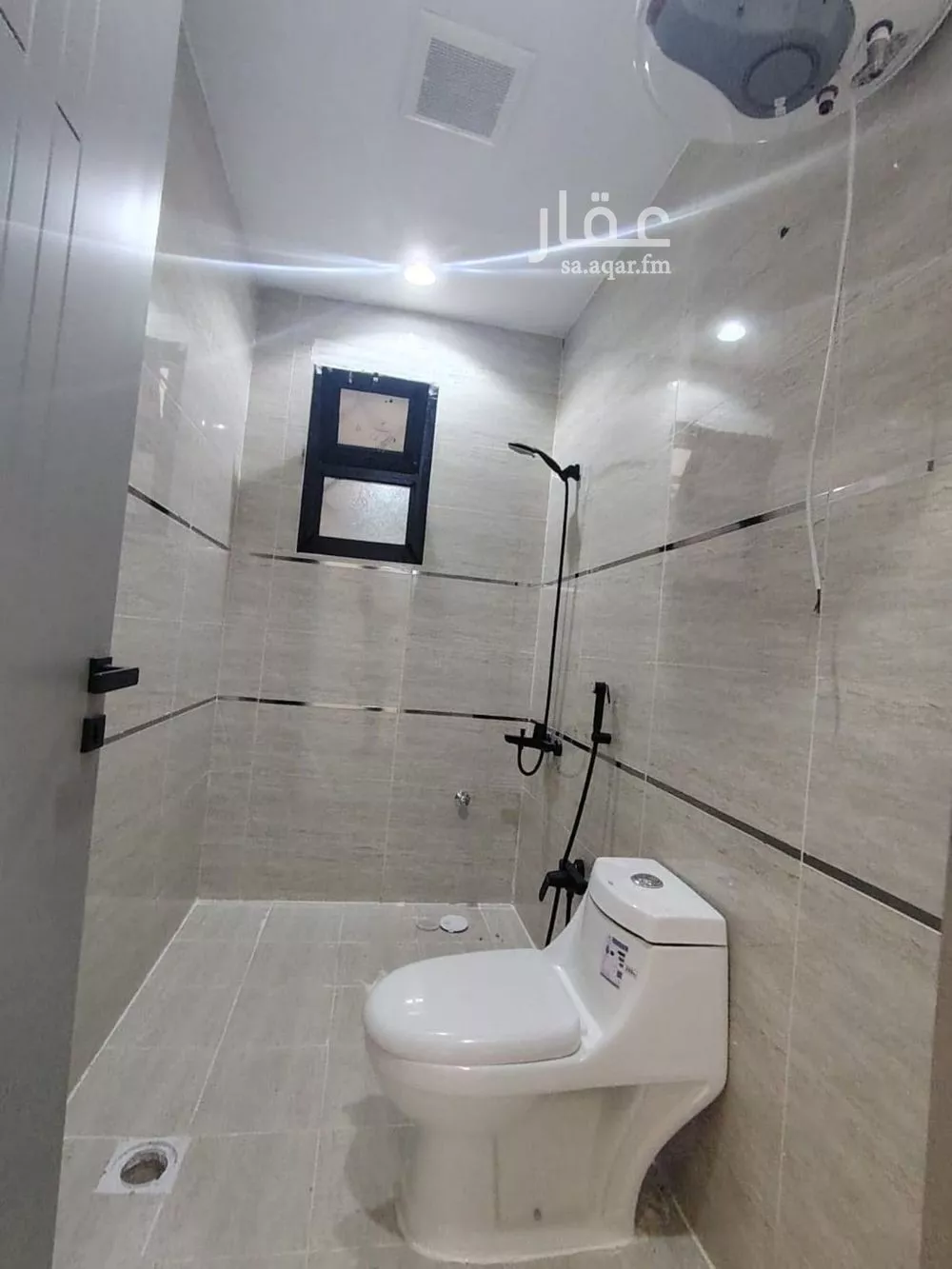 دور 5 غرف في بدر 8