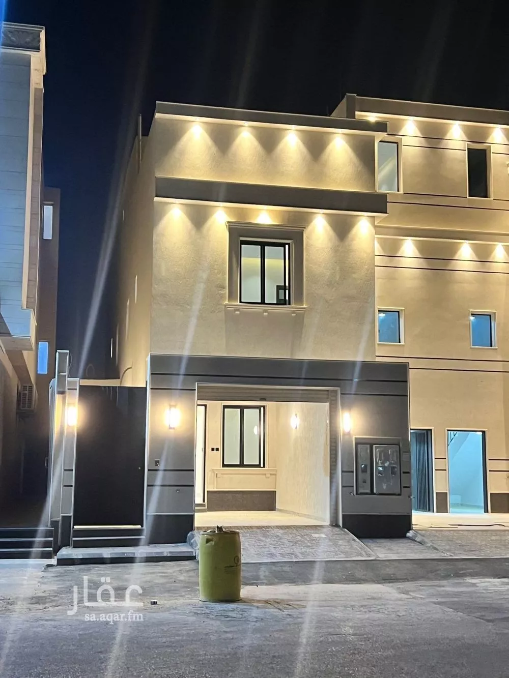 3 bedroom floor in Al Rimal 2