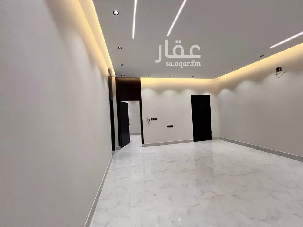 3 bedroom floor in Al Rimal 13