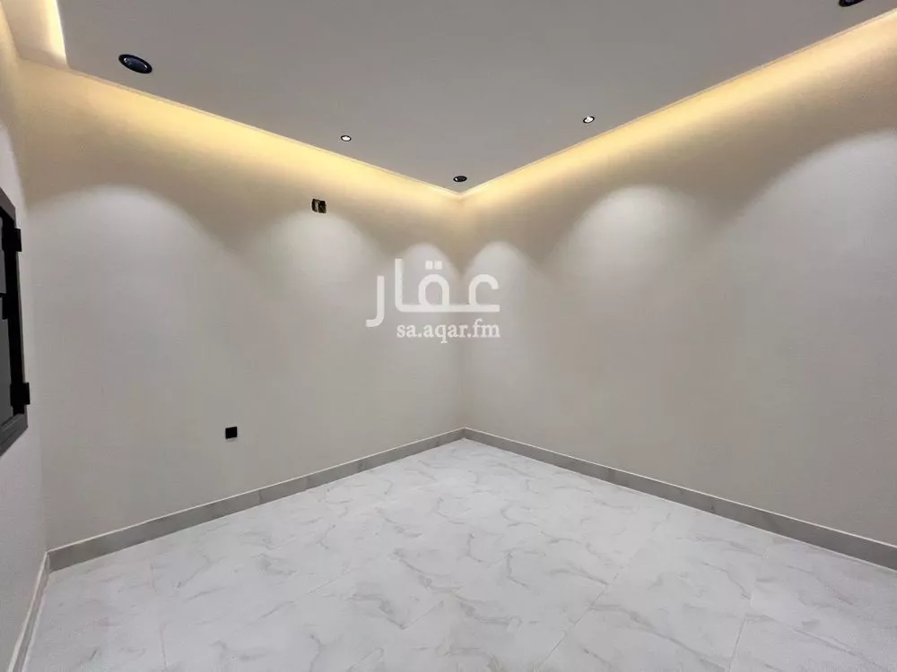 3 bedroom floor in Al Rimal 10