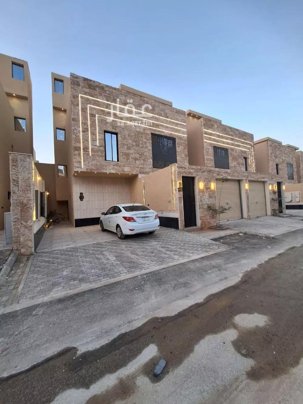 3 bedroom floor in Tuwaiq 2