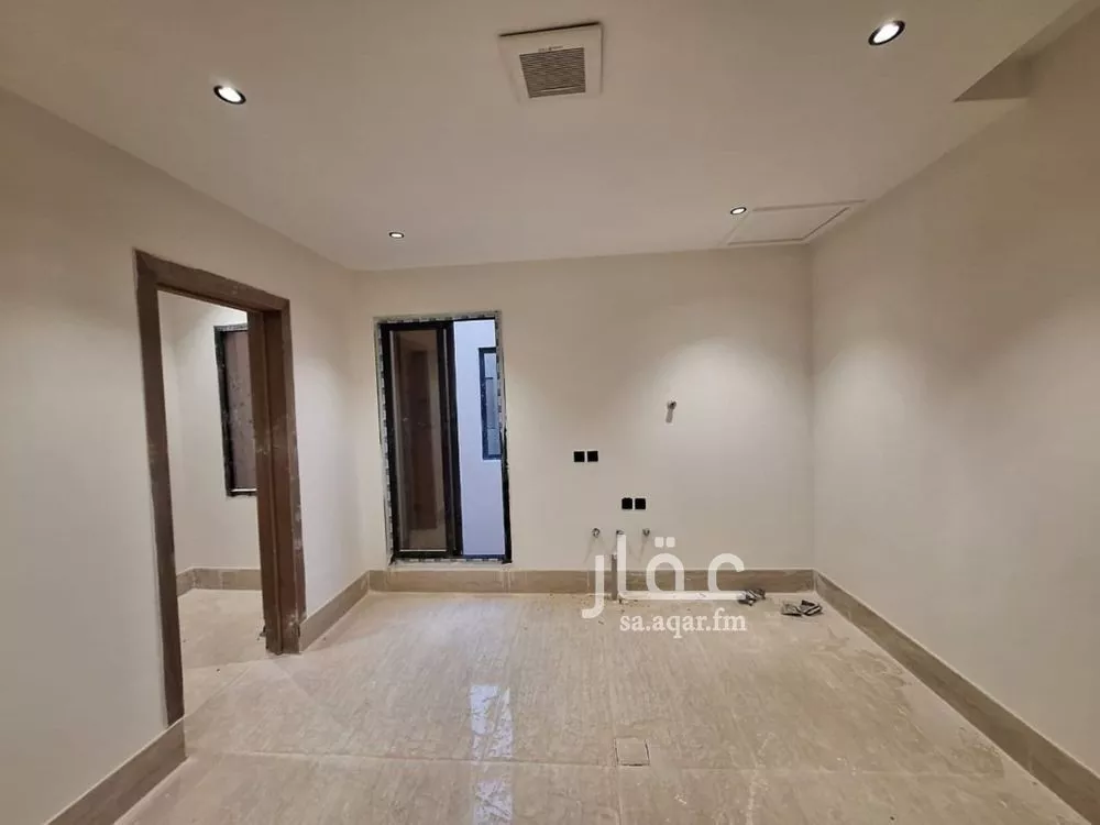 3 bedroom floor in Tuwaiq 11