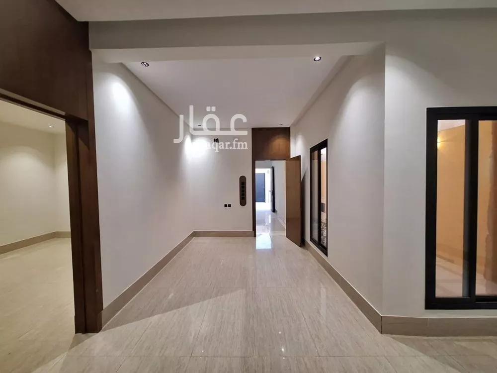 3 bedroom floor in Tuwaiq 12