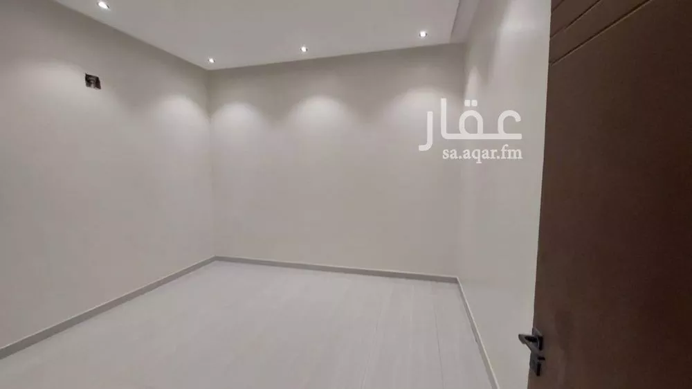3 bedroom floor in Okaz 17