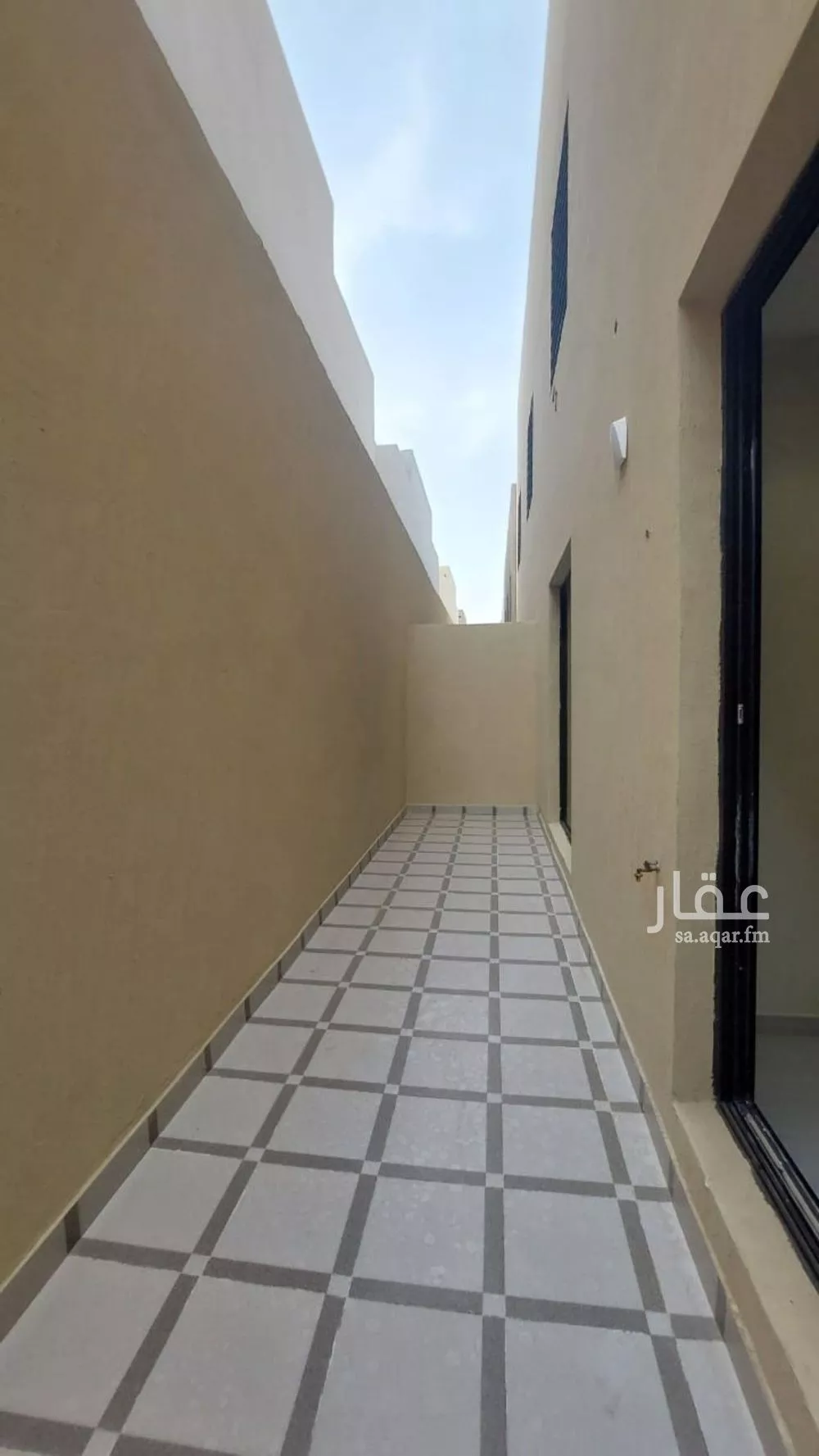 3 bedroom floor in Okaz 21