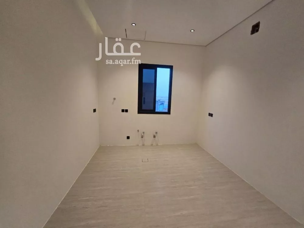 4 bedroom floor in Dahiat Namar 6