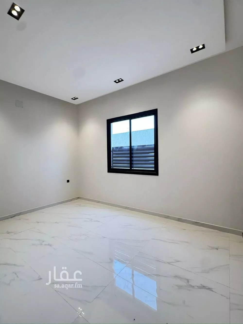 5 bedroom floor in Al Khaleej 15