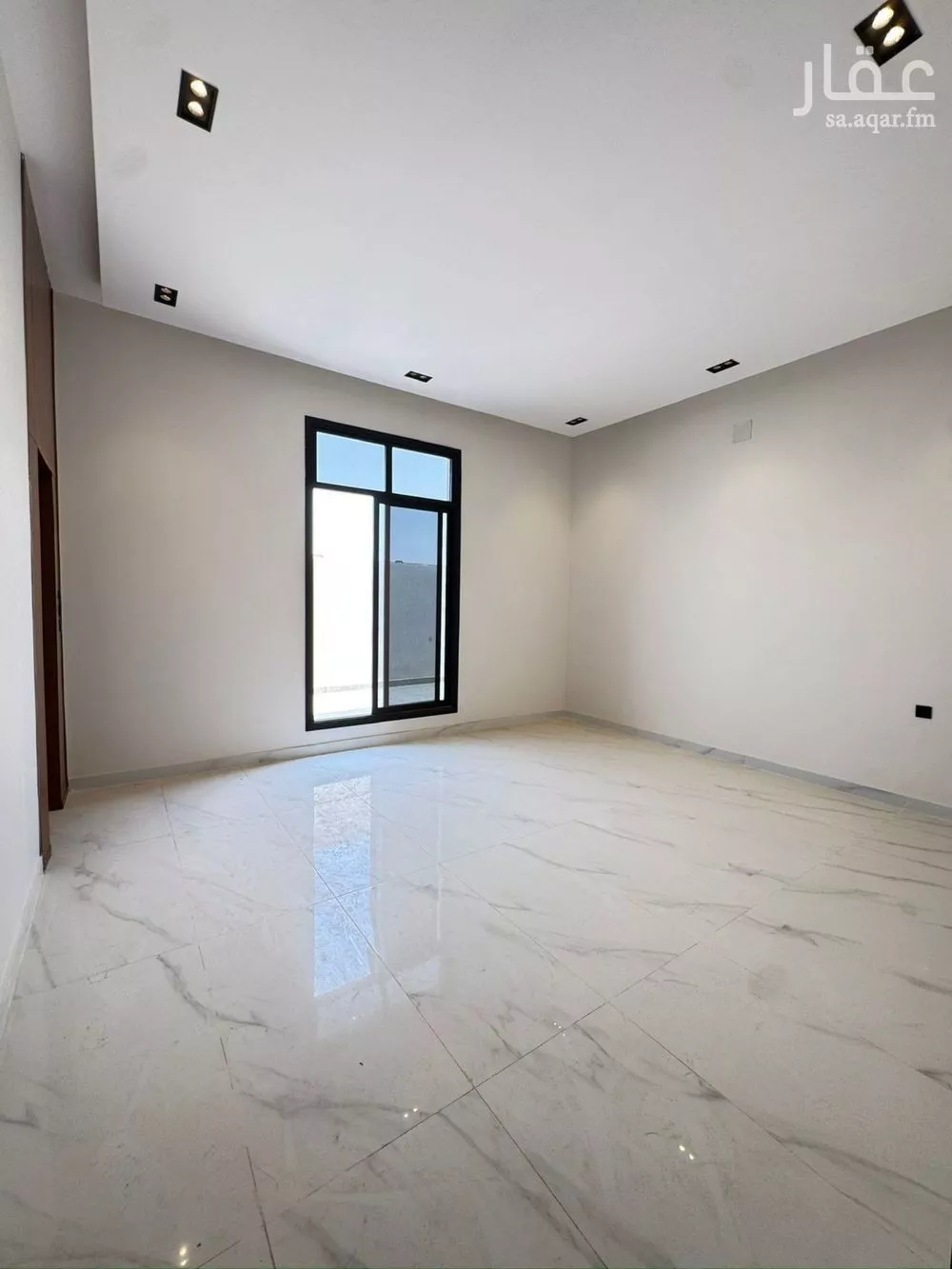 5 bedroom floor in Al Khaleej 16