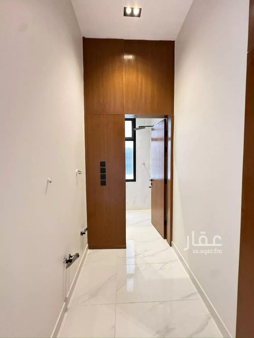 5 bedroom floor in Al Khaleej 6