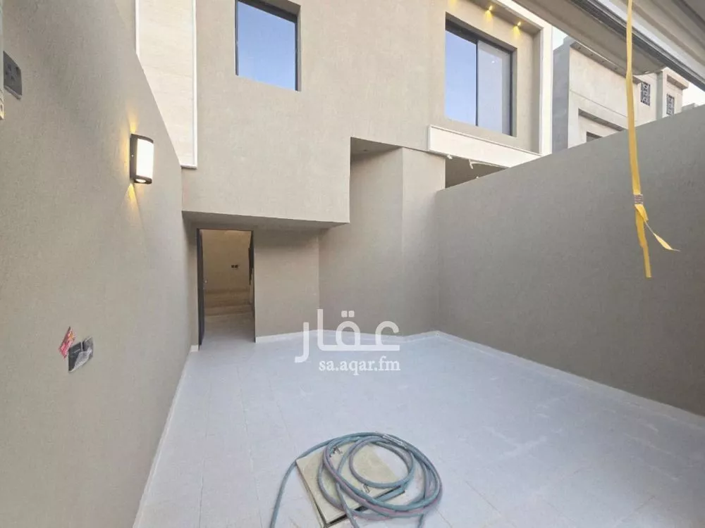 3 bedroom floor in Badr 3