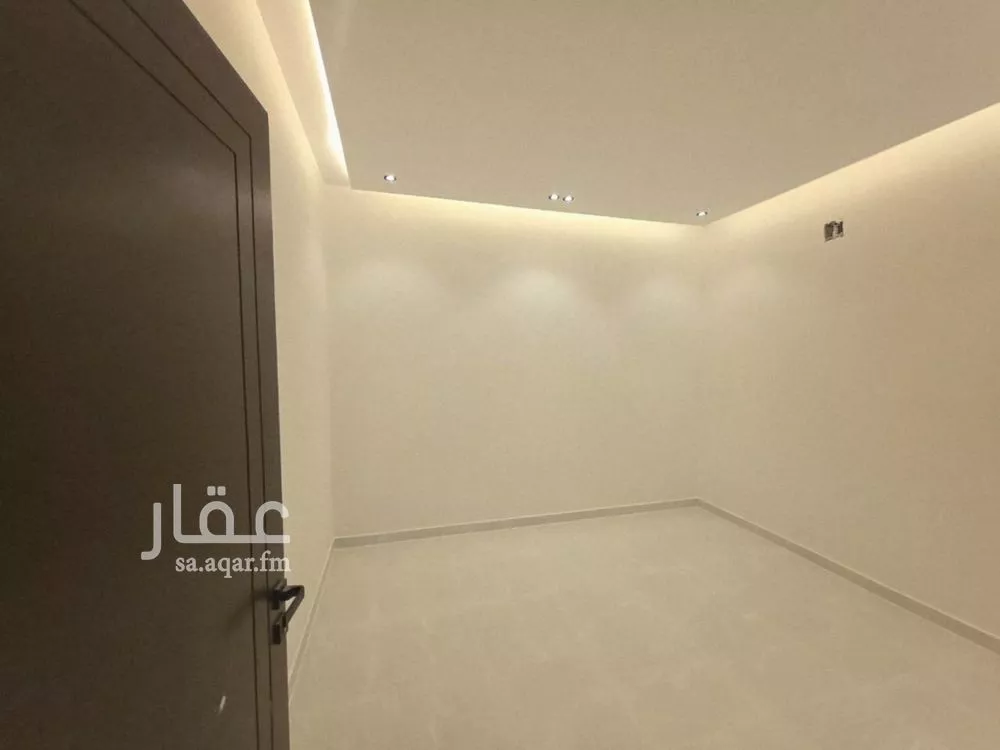 3 bedroom floor in Badr 6