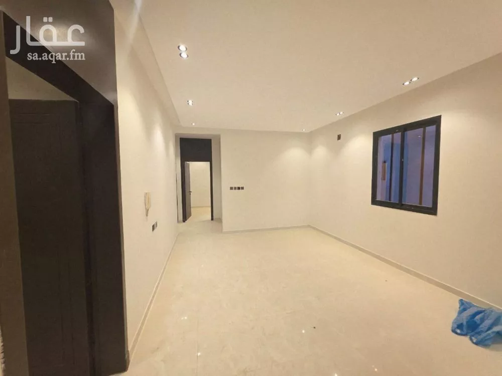 3 bedroom floor in Badr 10