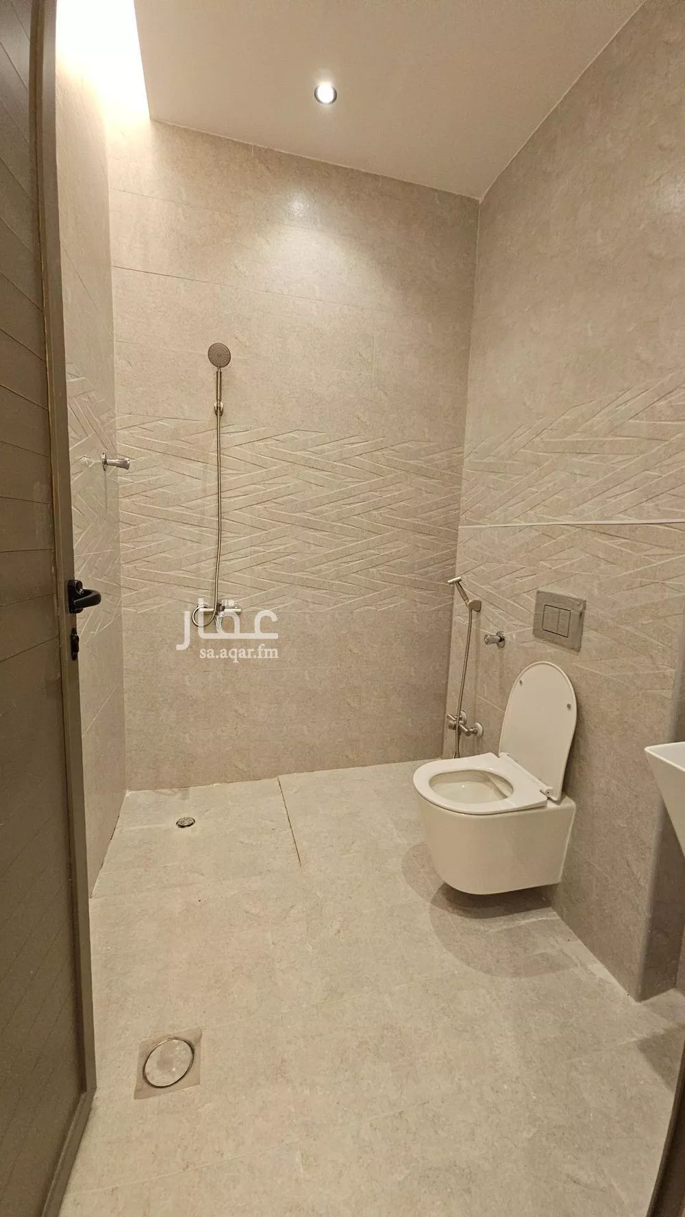 دور 5 غرف في بدر 10