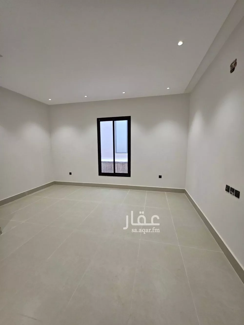 5 bedroom floor in Okaz 13