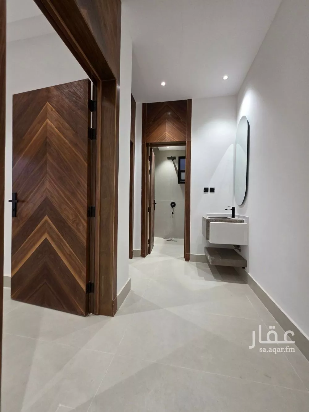 5 bedroom floor in Okaz 15
