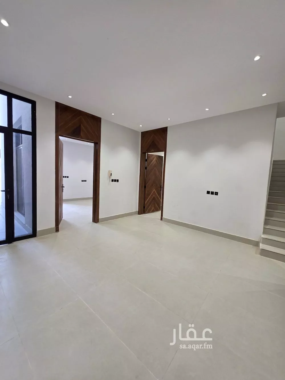 5 bedroom floor in Okaz 4