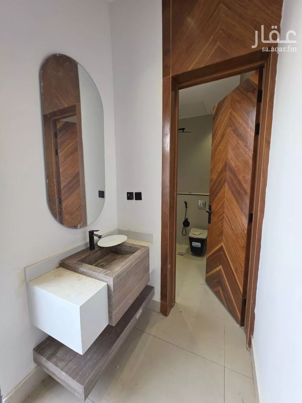 5 bedroom floor in Okaz 6