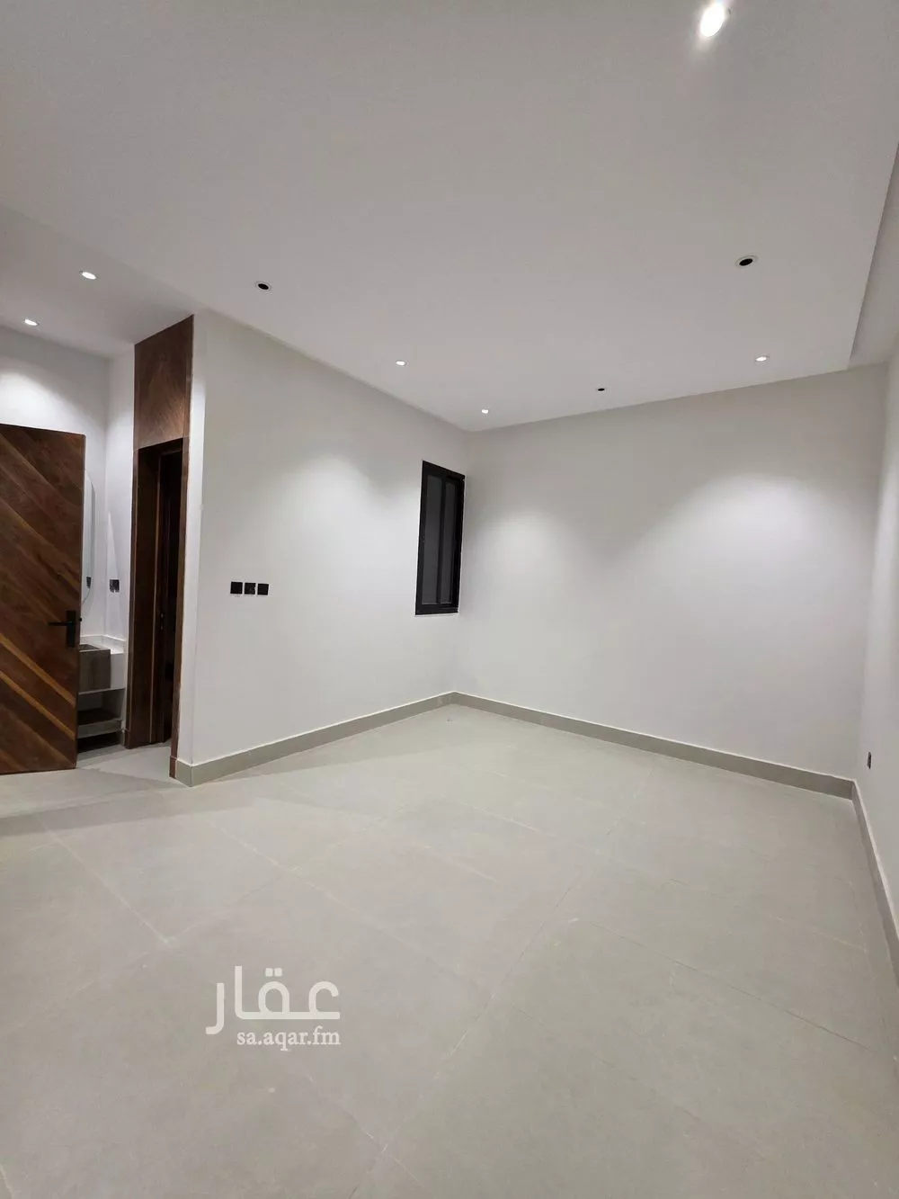 5 bedroom floor in Okaz 9