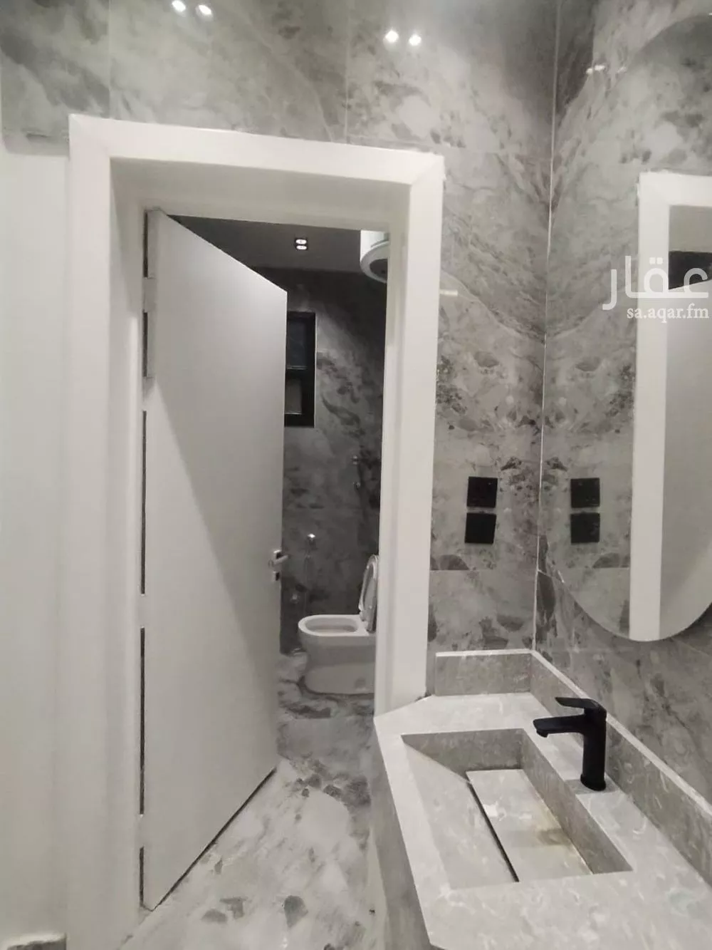 5 bedroom floor in Tuwaiq 15
