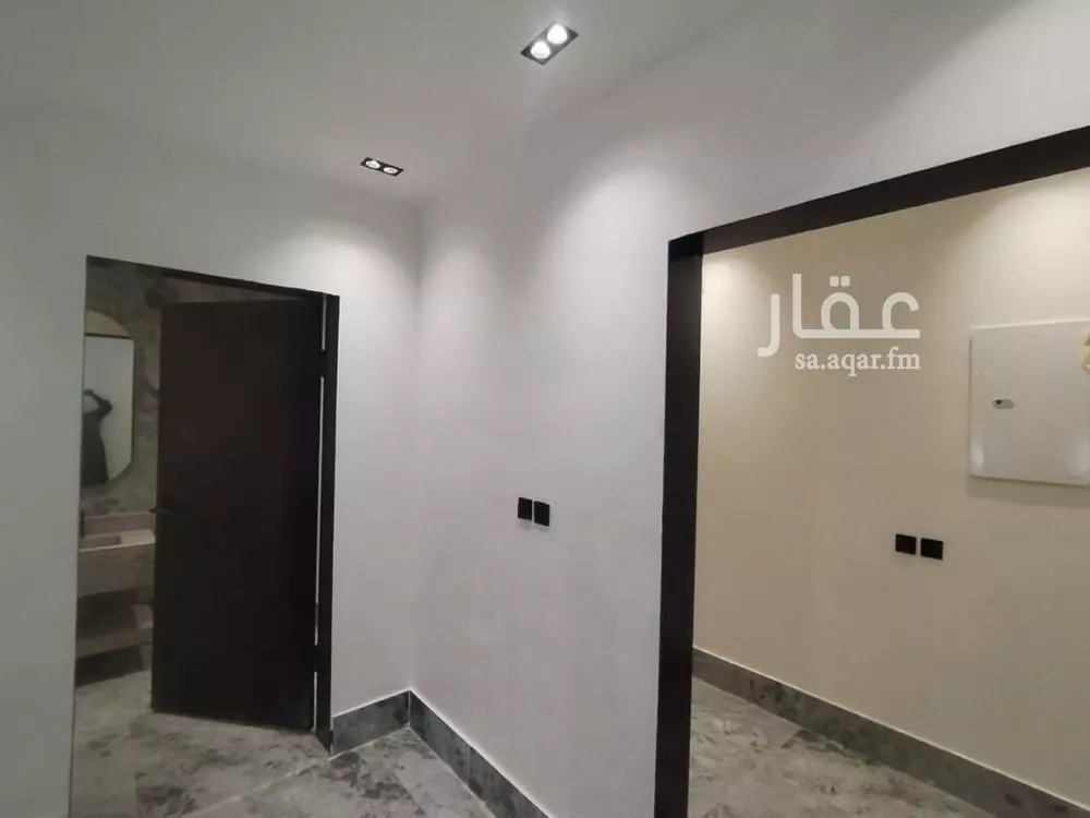 5 bedroom floor in Tuwaiq 6