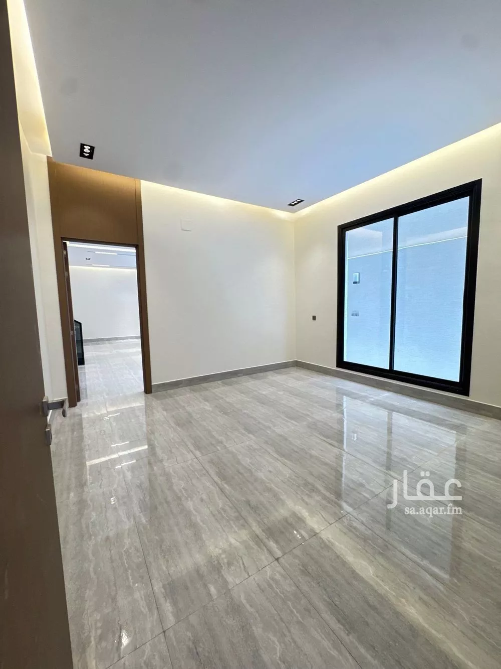 4 bedroom floor in Al Rimal 11
