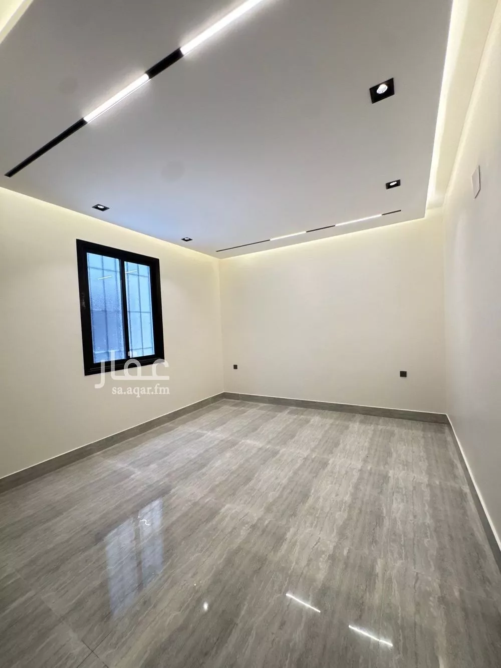 4 bedroom floor in Al Rimal 20