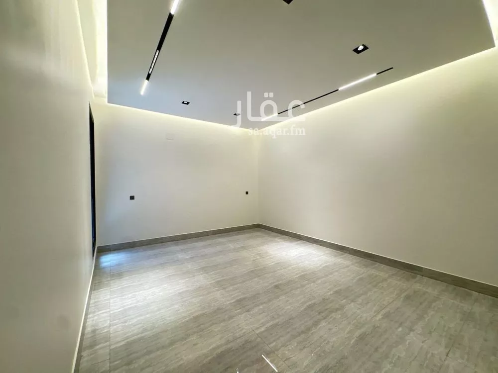 4 bedroom floor in Al Rimal 9