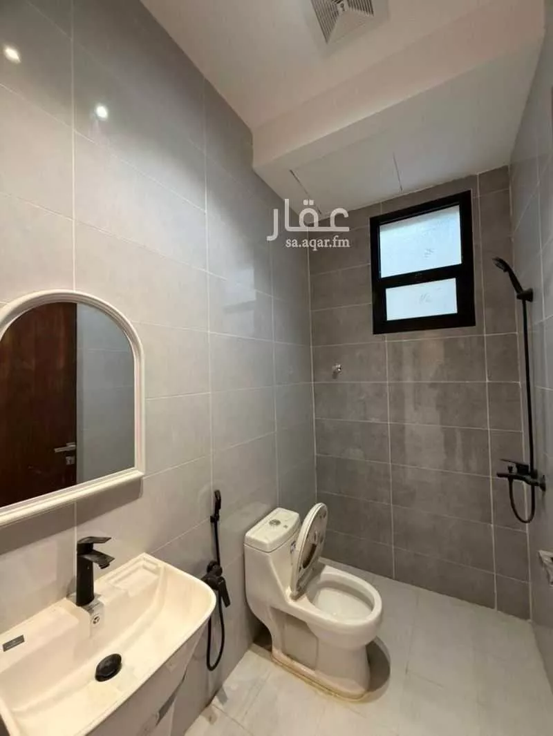 5 bedroom floor in Al Rimal 2