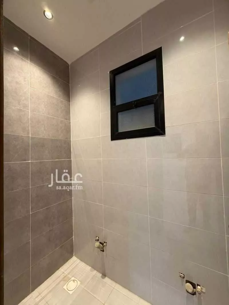 5 bedroom floor in Al Rimal 11