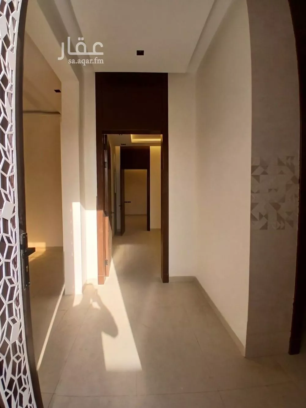 3 bedroom floor in Al Hazm 11