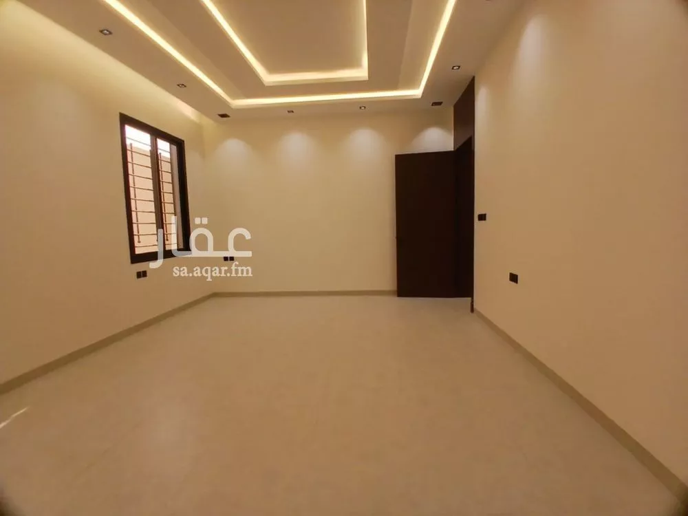 3 bedroom floor in Al Hazm 6