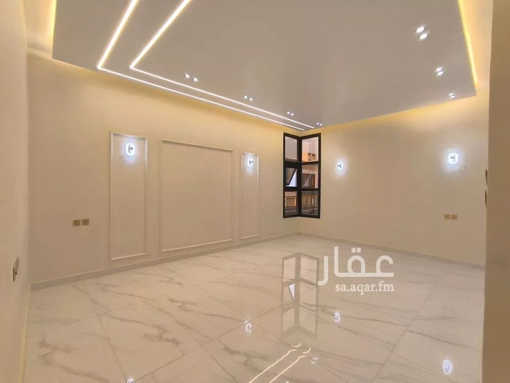6 bedroom floor in Okaz 10