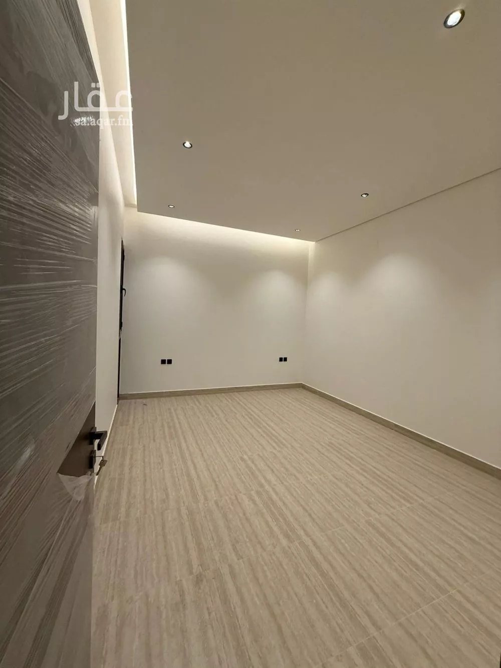 4 bedroom floor in Al Aridh 13