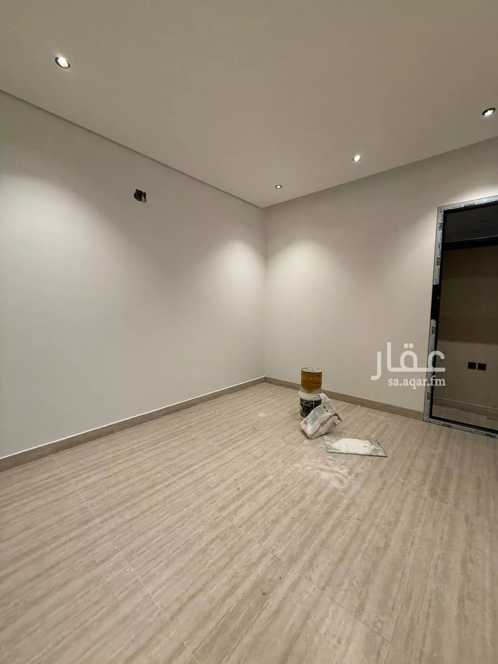 4 bedroom floor in Al Aridh 8
