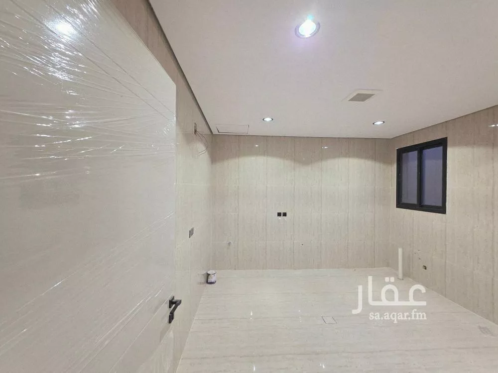 4 bedroom floor in Badr 13