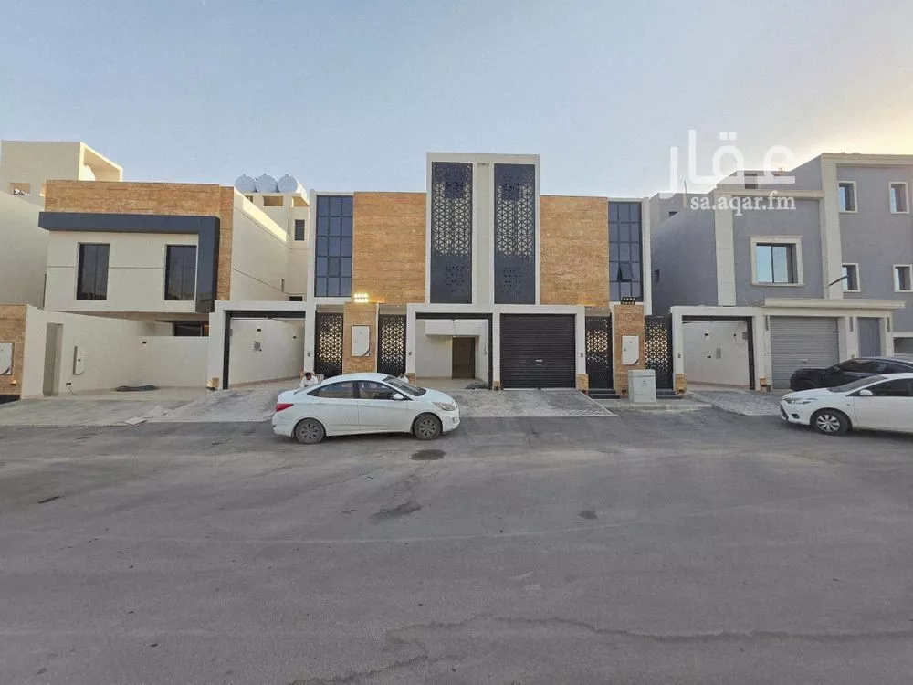 4 bedroom floor in Badr 3