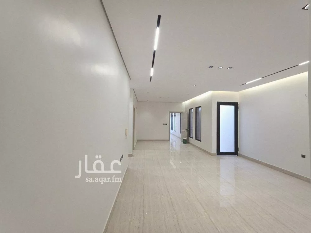 4 bedroom floor in Badr 5