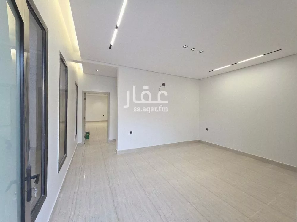 4 bedroom floor in Badr 9