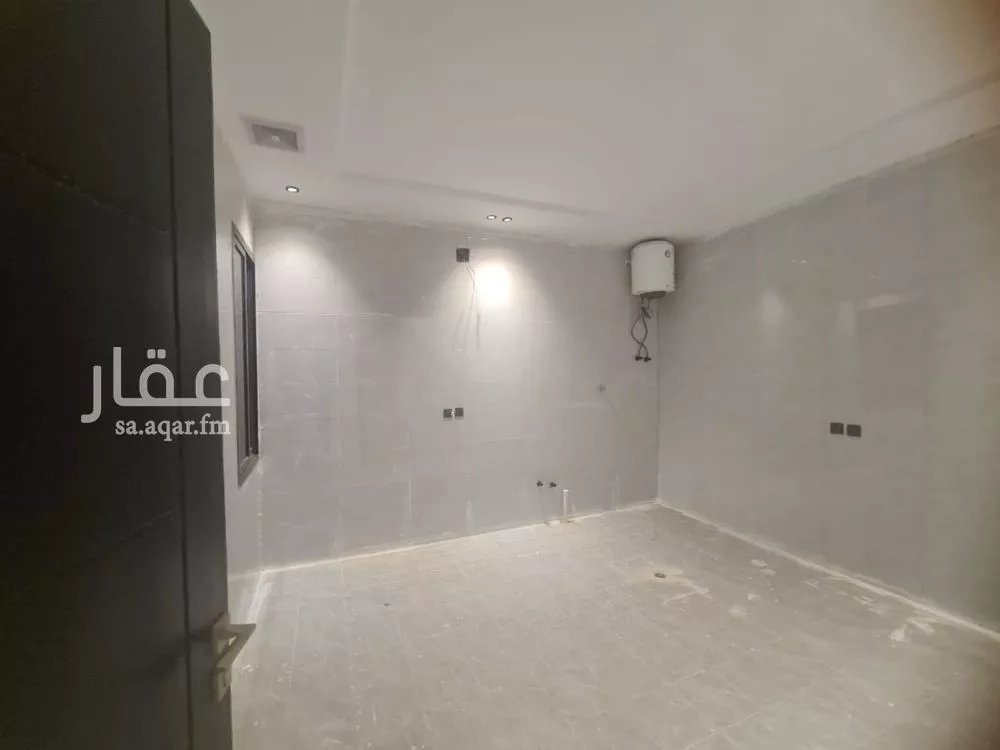 5 bedroom floor in Badr 10